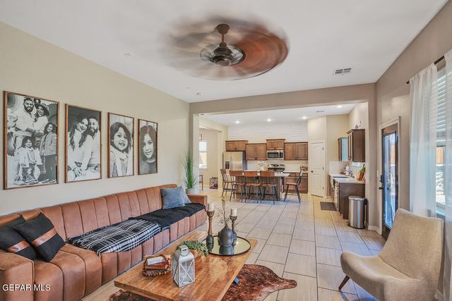 14809 Tierra Escape Avenue, El Paso, TX 79938