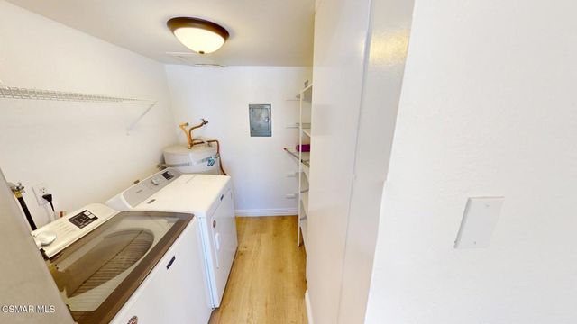 588 Rio Grande Circle, Thousand Oaks, CA 91360