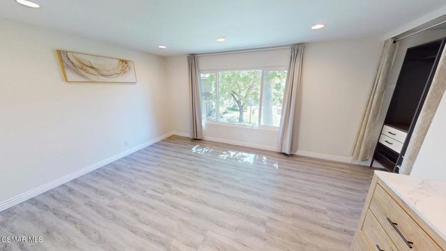 588 Rio Grande Circle, Thousand Oaks, CA 91360