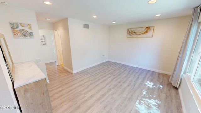 588 Rio Grande Circle, Thousand Oaks, CA 91360