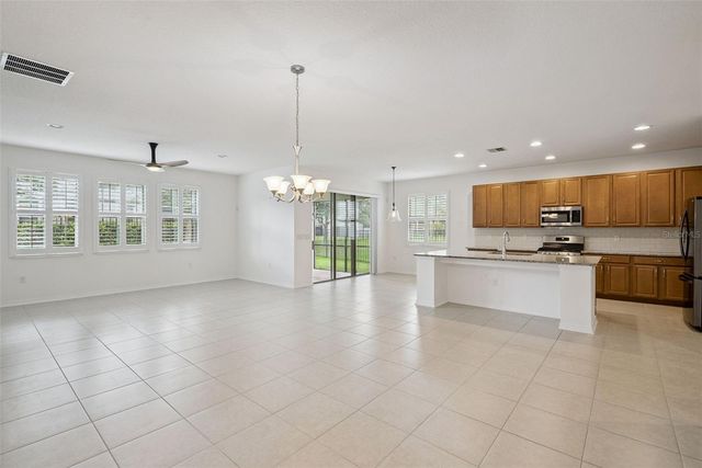 211 LUGANO WAY, Debary, FL 32713