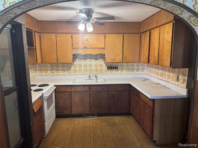 333 Greenly Street, Adrian, MI 49221