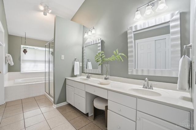 8810 Charleston Hill Court, Deerfield Twp., OH 45040