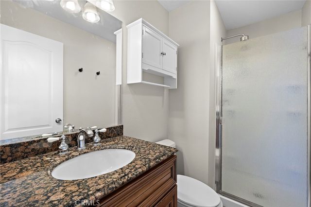 1940 Maple Avenue 111, Costa Mesa, CA 92627