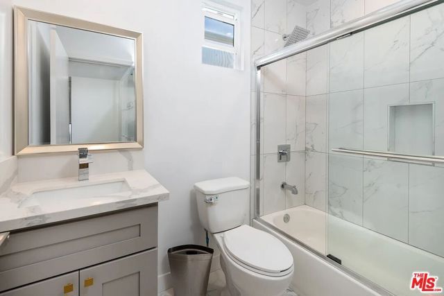 1151 S Ardmore Avenue, Los Angeles, CA 90006
