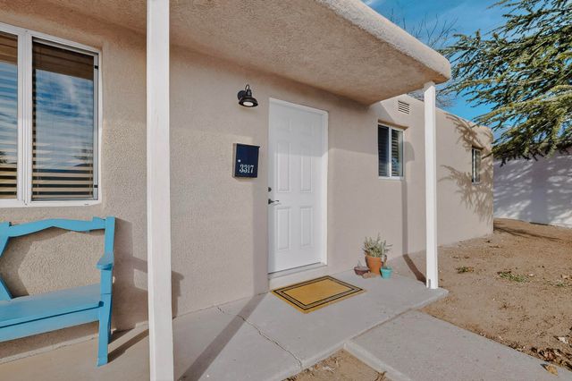3317 Alvarado Drive NE, Albuquerque, NM 87110