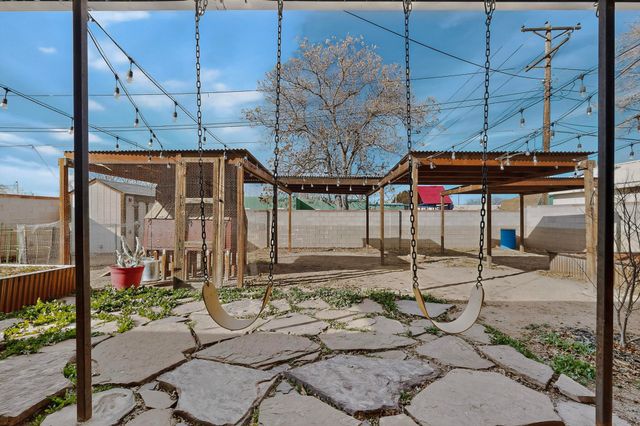 3317 Alvarado Drive NE, Albuquerque, NM 87110