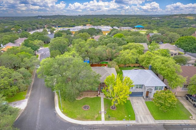 3535 Elk Cliff Pass Dr, San Antonio, TX 78247