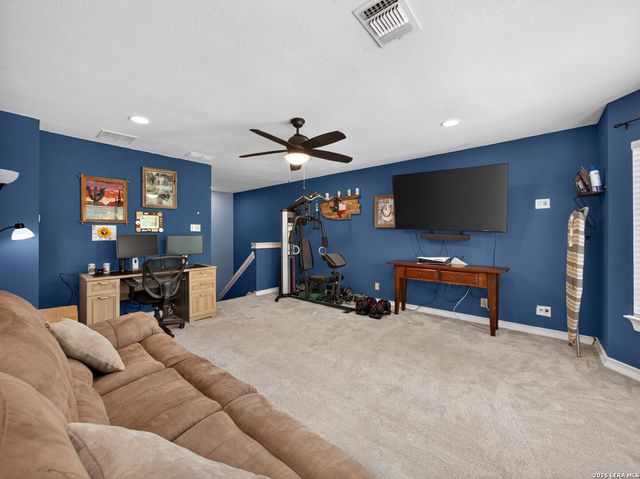 3535 Elk Cliff Pass Dr, San Antonio, TX 78247
