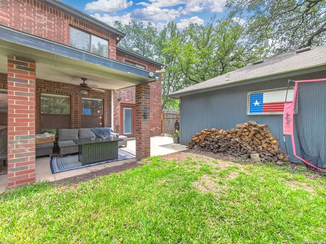 3535 Elk Cliff Pass Dr, San Antonio, TX 78247
