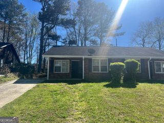 1152 Pinedale Circle NW, Conyers, GA 30012