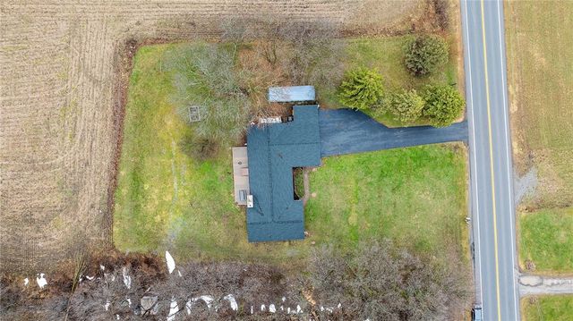 8549 North Road, Leroy, NY 14482