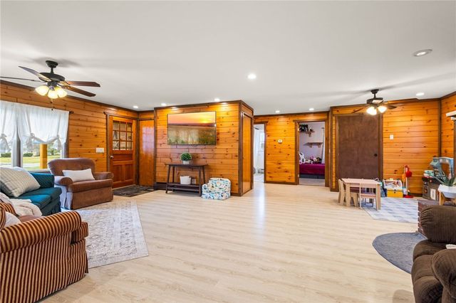 8549 North Road, Leroy, NY 14482