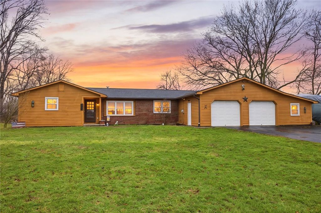 8549 North Road, Leroy, NY 14482