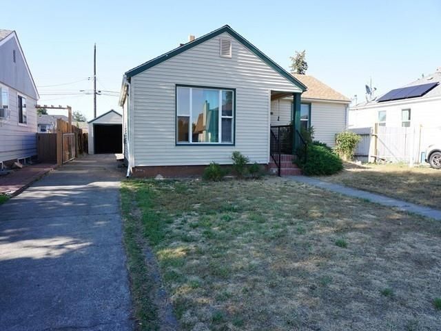 1617 E Courtland Ave, Spokane, WA 99207