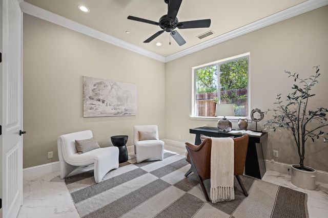 4748 W Alluvial Avenue, Fresno, CA 93722