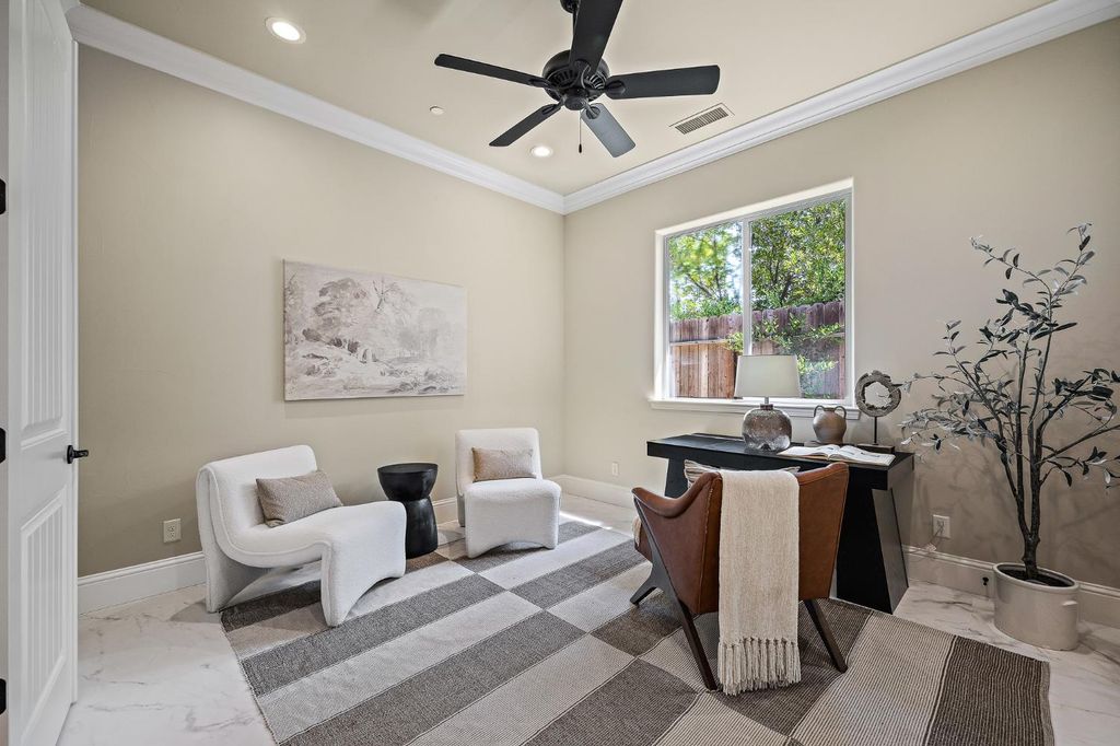 Image 18 of property listing at 4748 W Alluvial Avenue, Fresno, CA 93722