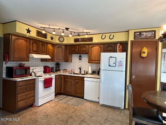 1309 S Platt Street, Montpelier, OH 43543