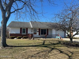 1309 S Platt Street, Montpelier, OH 43543