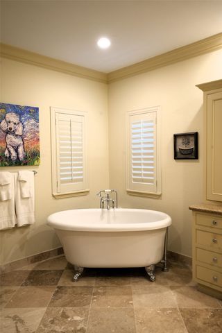 6822 Meadow Road, Dallas, TX 75230