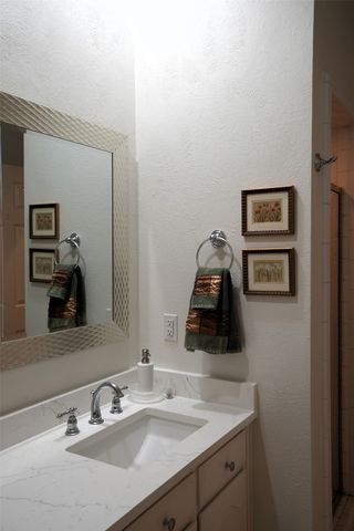 6822 Meadow Road, Dallas, TX 75230