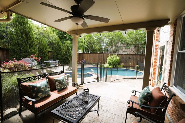 6822 Meadow Road, Dallas, TX 75230