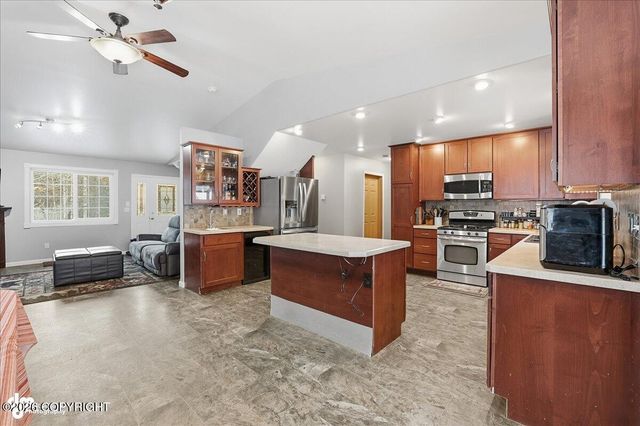 36276 Lou Morgan Road, Sterling, AK 99672