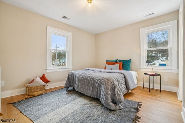 22 Dartmouth Rd, West Orange Twp., NJ 07052