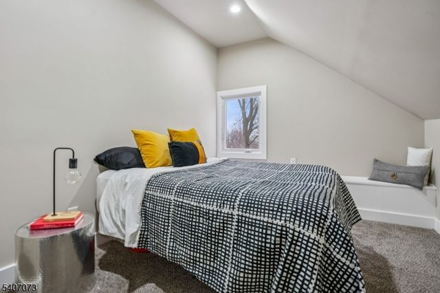 22 Dartmouth Rd, West Orange Twp., NJ 07052