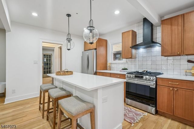 22 Dartmouth Rd, West Orange Twp., NJ 07052