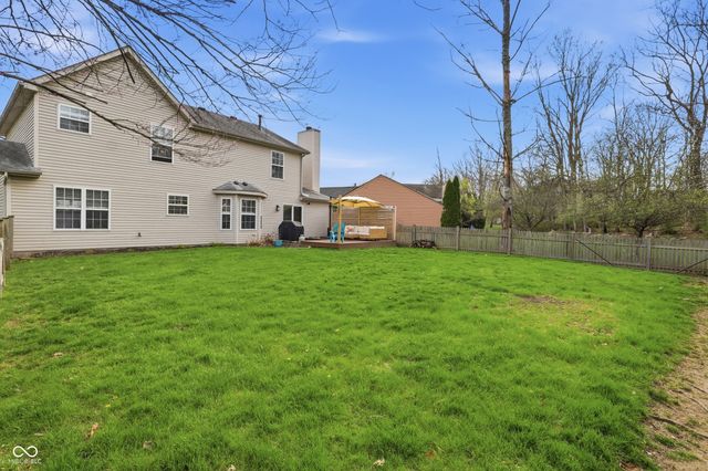 5348 Creekbend Drive, Carmel, IN 46033