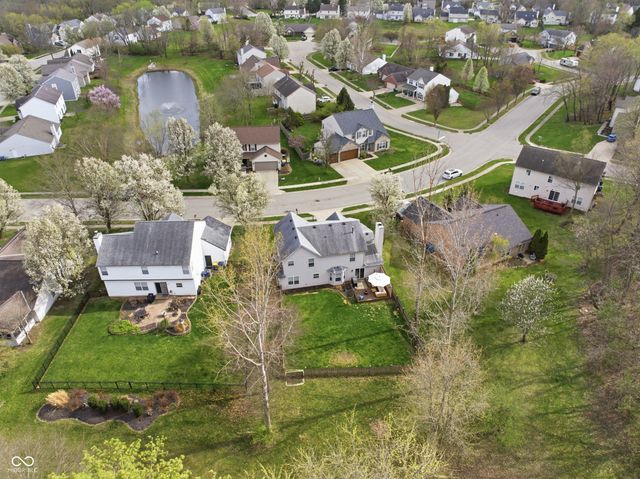 5348 Creekbend Drive, Carmel, IN 46033