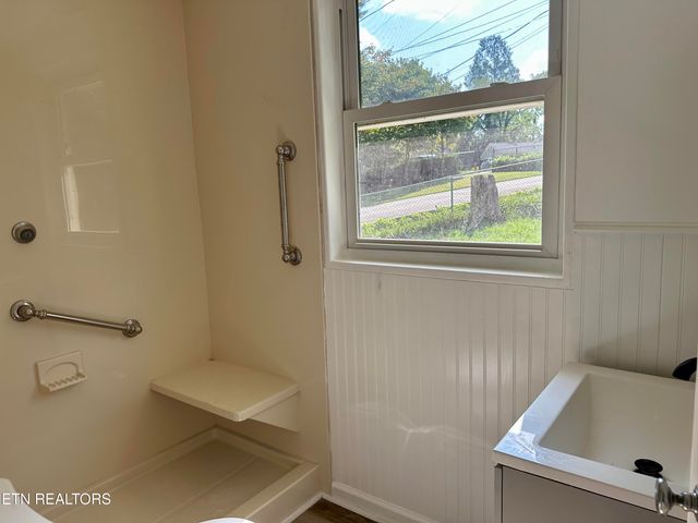 109 Nasson Lane, Oak Ridge, TN 37830