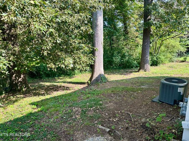 109 Nasson Lane, Oak Ridge, TN 37830