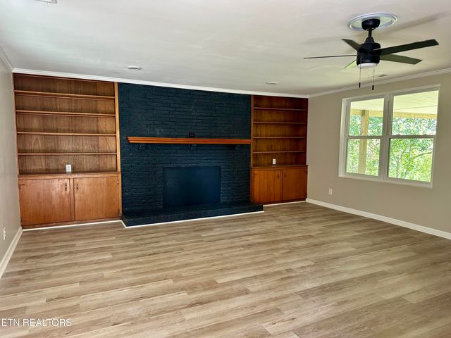 109 Nasson Lane, Oak Ridge, TN 37830