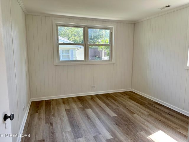 109 Nasson Lane, Oak Ridge, TN 37830