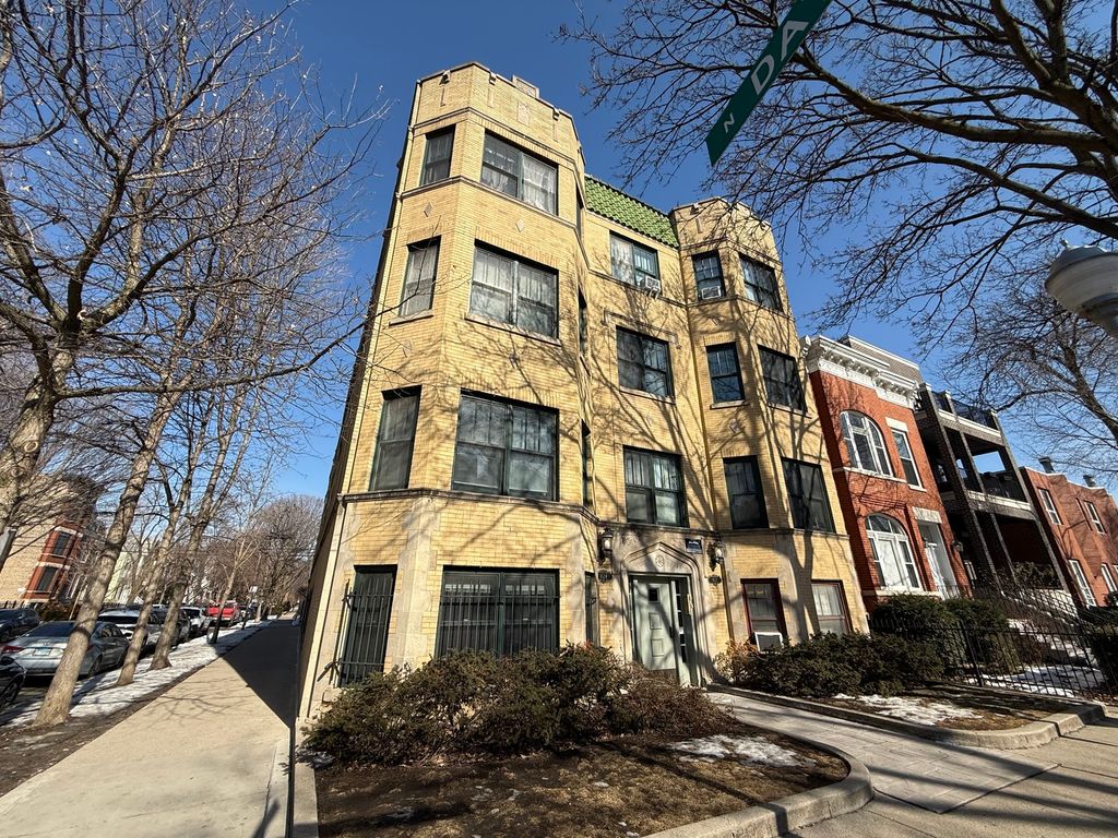 2611 N Dayton Street 1, Chicago, IL 60614