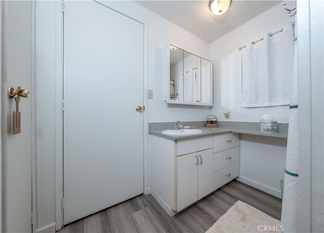 80 Huntington 618, Huntington Beach, CA 92648