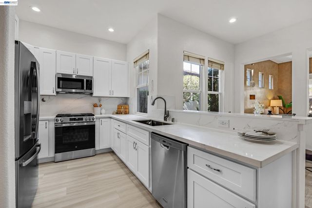 5130 Bianco Ct, Pleasanton, CA 94588