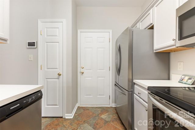 3832 Thomas Ridge Drive, Charlotte, NC 28269