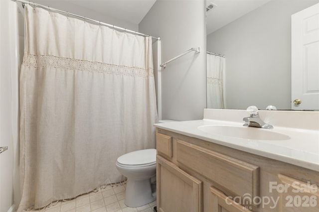 3832 Thomas Ridge Drive, Charlotte, NC 28269