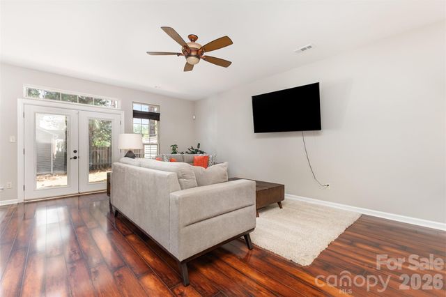 3832 Thomas Ridge Drive, Charlotte, NC 28269