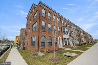 601 HALSEY WAY #513, Oxon Hill, MD 20745