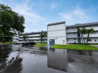 8421 Lagos De Campo Blvd 301T, Tamarac, FL 33321