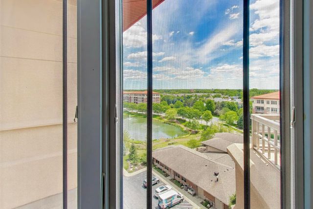 100 Prairie Park Drive 701, Wheeling, IL 60090