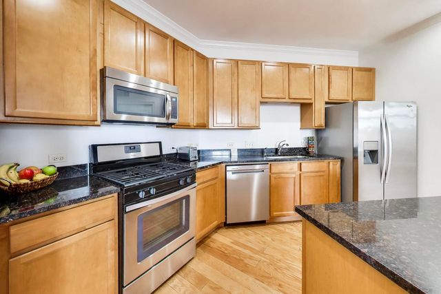 100 Prairie Park Drive 701, Wheeling, IL 60090