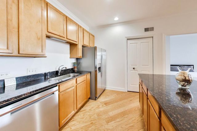 100 Prairie Park Drive 701, Wheeling, IL 60090