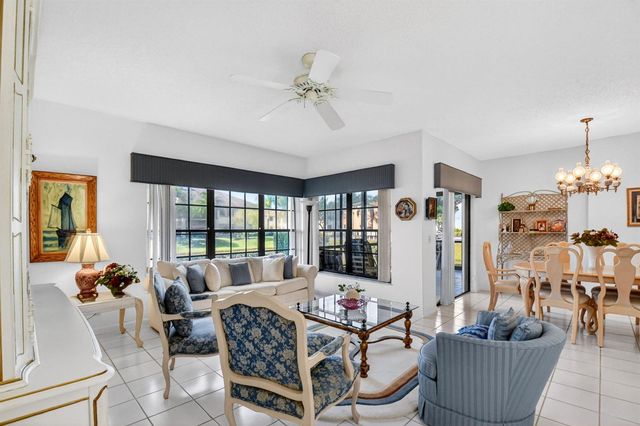 3281 Jog Park Drive, Greenacres, FL 33467
