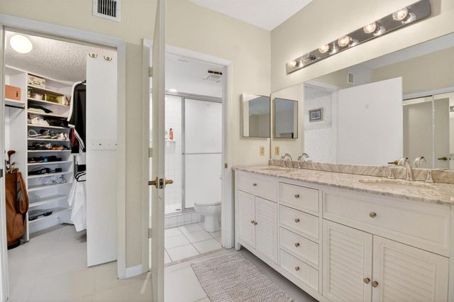3281 Jog Park Drive, Greenacres, FL 33467