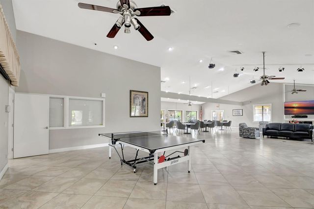 3281 Jog Park Drive, Greenacres, FL 33467